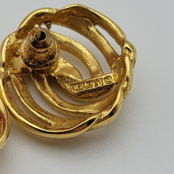 Monet Gold Tone Love Knot Stud Earrings Pierced Post 17 mm - Picture 4 of 5